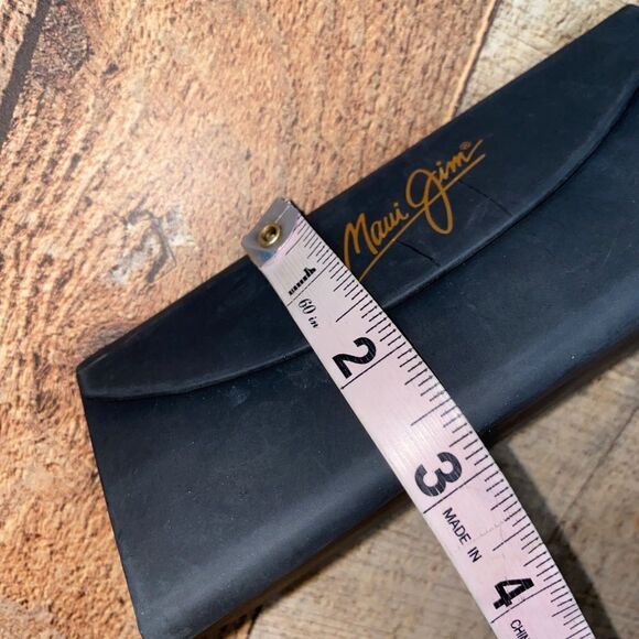 MAUI JIM BLACK MATTE FINISH TRI-FOLD HARD SUNGLASSES CASE - Picture 6 of 8